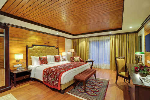 Hotel Senator Pine N Peak à Pahalgām Extérieur photo